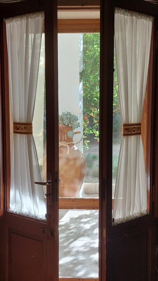 Jonia Appartamento Vacanze Vicino Al Mare Con Giardino Пулзано Екстериор снимка
