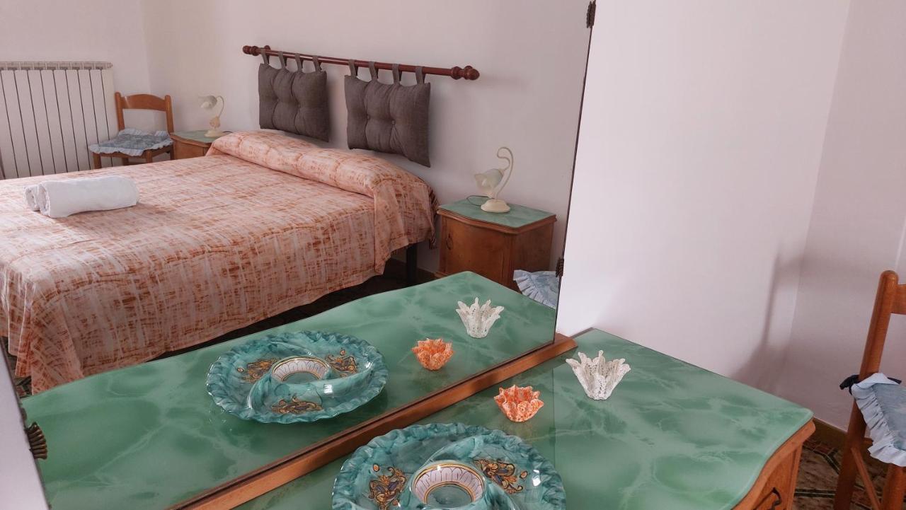 Jonia Appartamento Vacanze Vicino Al Mare Con Giardino Пулзано Екстериор снимка